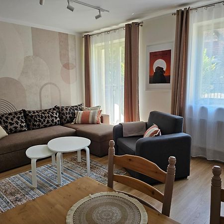 Apartament 3 - Blizej Zdroju Lägenhet Polanica-Zdrój Exteriör bild