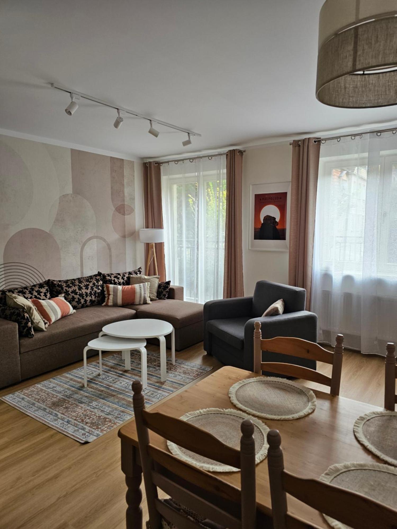 Apartament 3 - Blizej Zdroju Lägenhet Polanica-Zdrój Exteriör bild